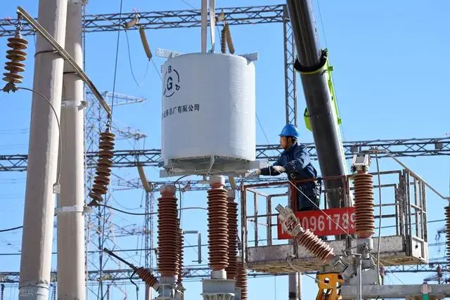 訂單排到2029年、價格飆升30%，歐美為何排隊瘋搶中國變壓器？